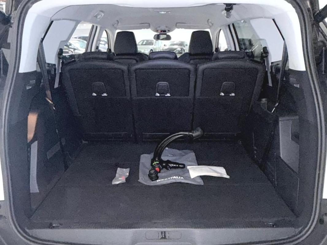 Peugeot 5008 1.2i PureTech 12V S&S - 130 BV EAT8 II 2017 Allure PHASE 1