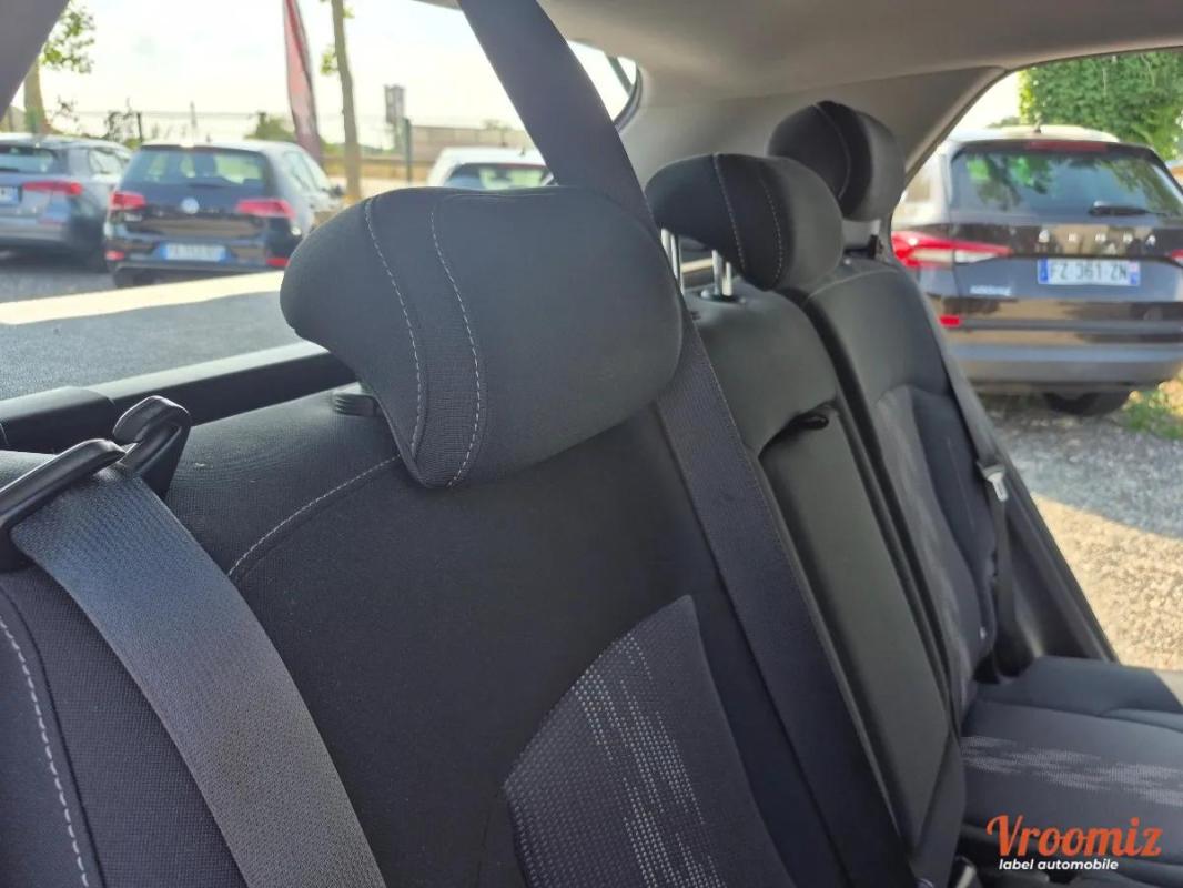 Kia Sportage 1.6 CRDI 135 HYBRID MHEV 48VOLT ACTIVE 4X2 DCT BVA