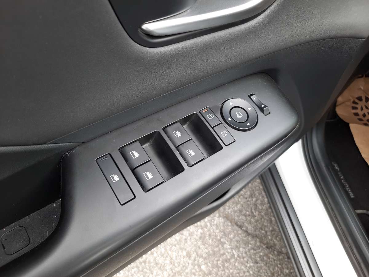 Hyundai KONA SHINE