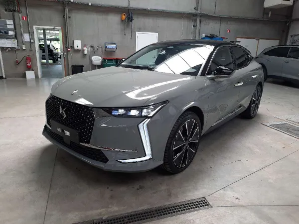 DS Automobiles DS 4 PLUG-IN E-ETENS
