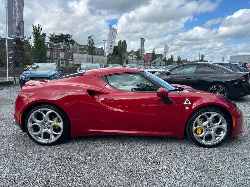 Alfa Romeo 4C SPORT