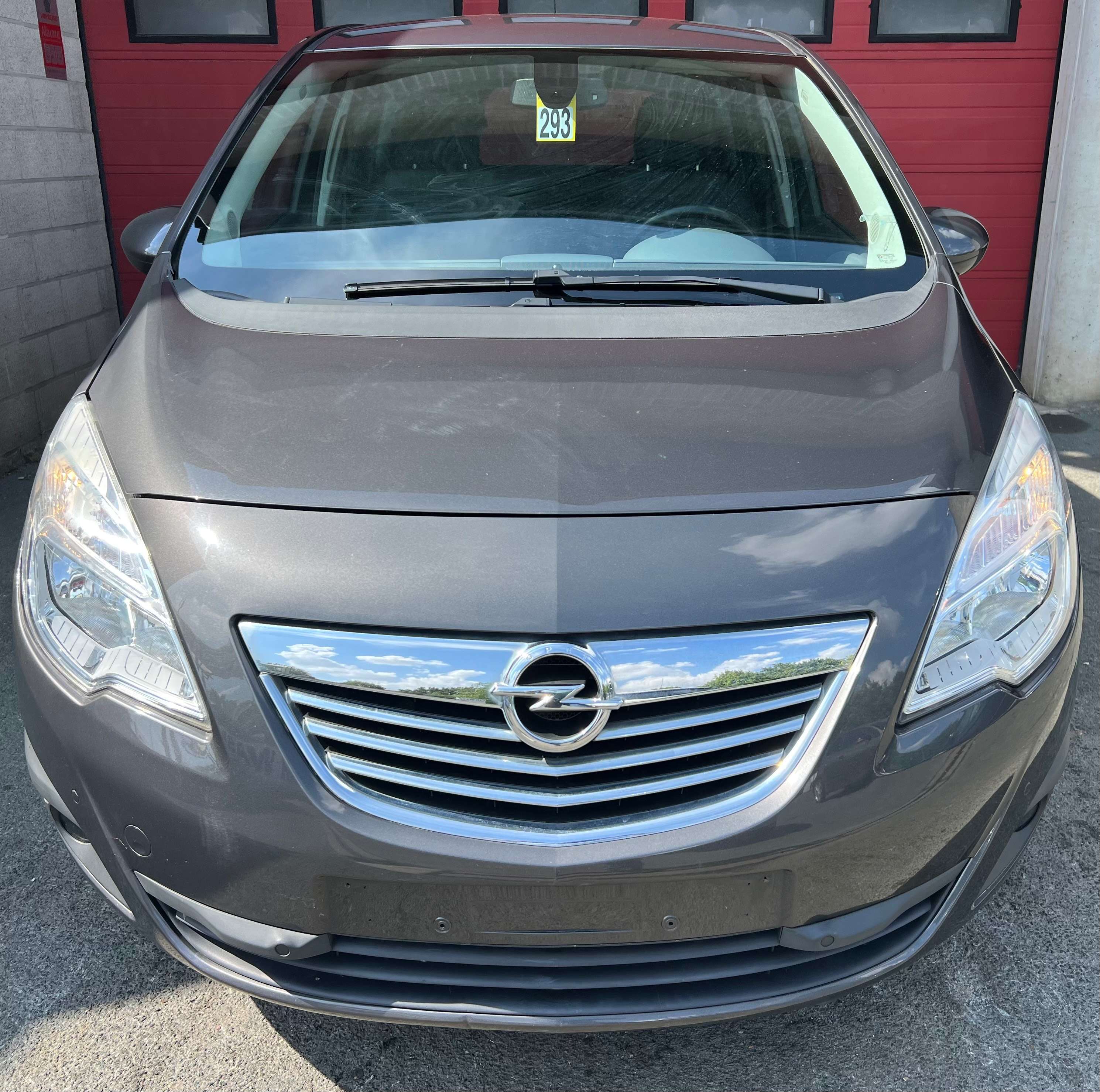 Opel Meriva 1.4i Black Edition + CLIM + CAR-PASS