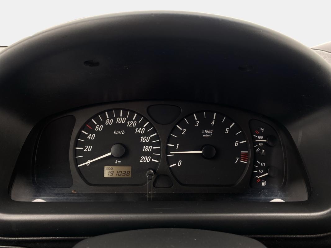 Opel Agila 1.2i 16V Comfort