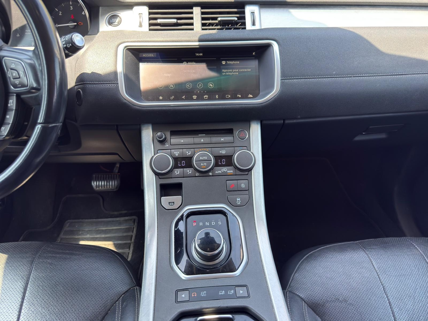 Land Rover RANGE ROVER EVOQUE 2.0 TD4 150 SE BVA MARK V