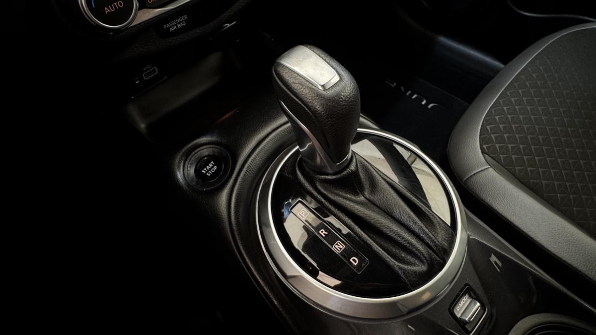 Nissan Juke II Hybrid 143 Business+
