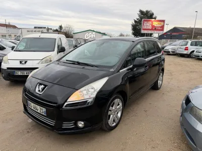 Peugeot 5008 2L HDI 150 CH REVISEE 7 PLACES OK BON ETAT GENERAL