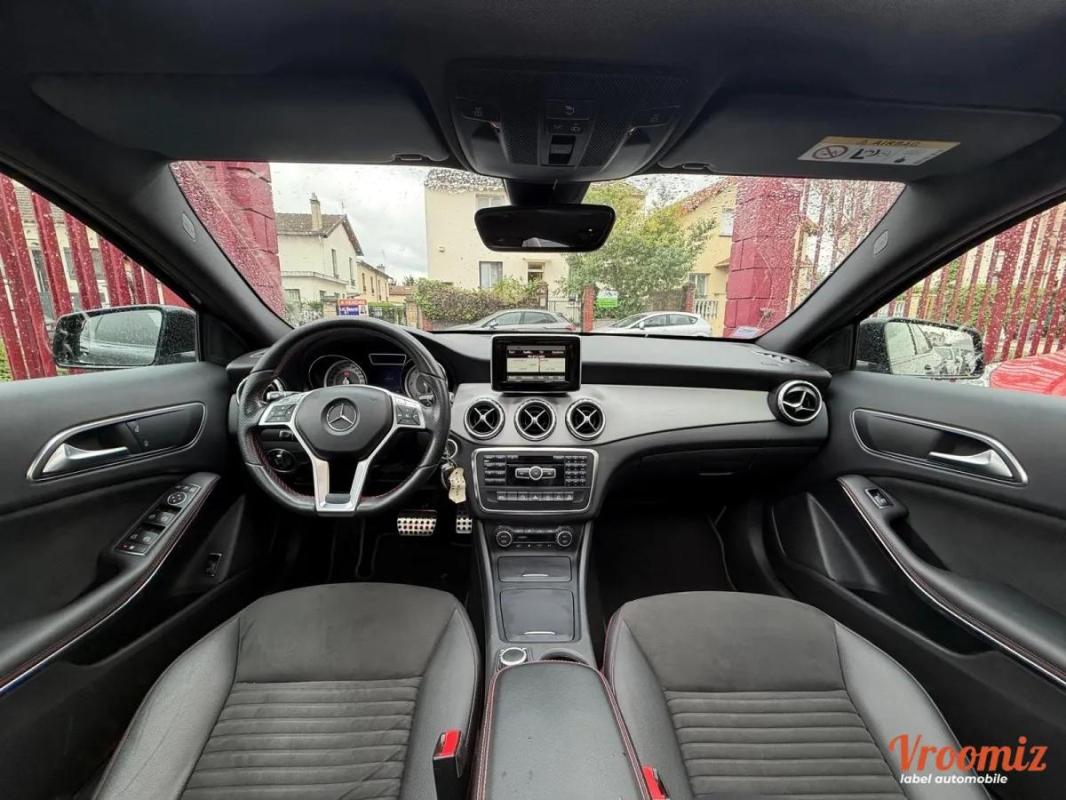 Mercedes-Benz Gla 2.2 220 CDI 170 FASCINATION 4MATIC 7G-DCT BVA
