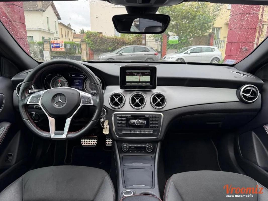 Mercedes-Benz Gla 2.2 220 CDI 170 FASCINATION 4MATIC 7G-DCT BVA