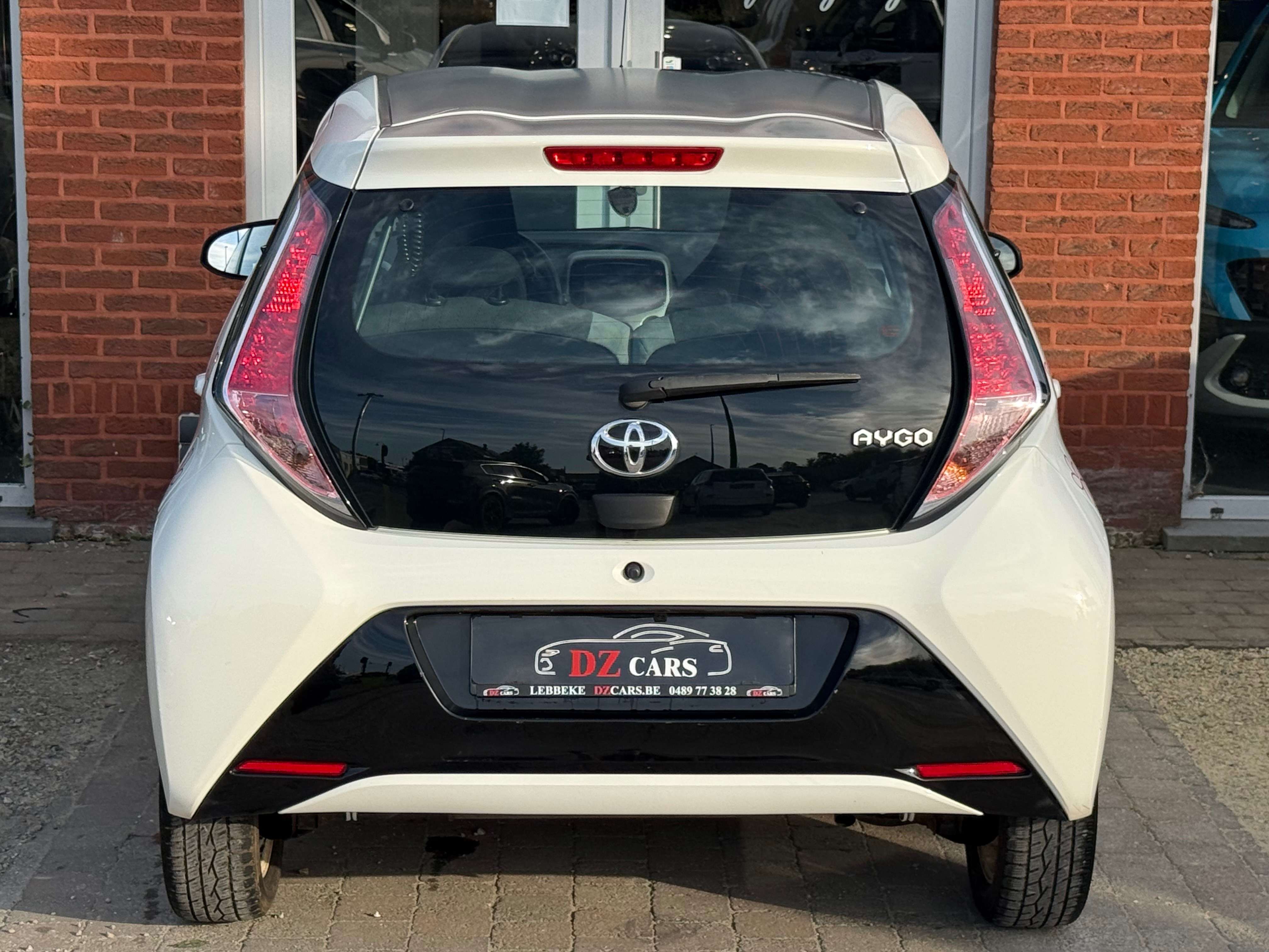 Toyota Aygo 1.0I 69PK |✅AIRCO | BLUETOOTH | CAMERA | 15’’ ALU VELGEN | TOUCHSCREEN | ONDERHOUDSBOEKJE | 12M GARANTIE | EURO 6B |
