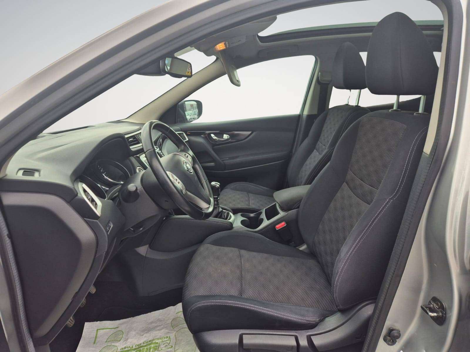 Nissan Qashqai 1.5 dCi 2WD Tekna//CAMERA 360//TOIT PANO//GARANTIE