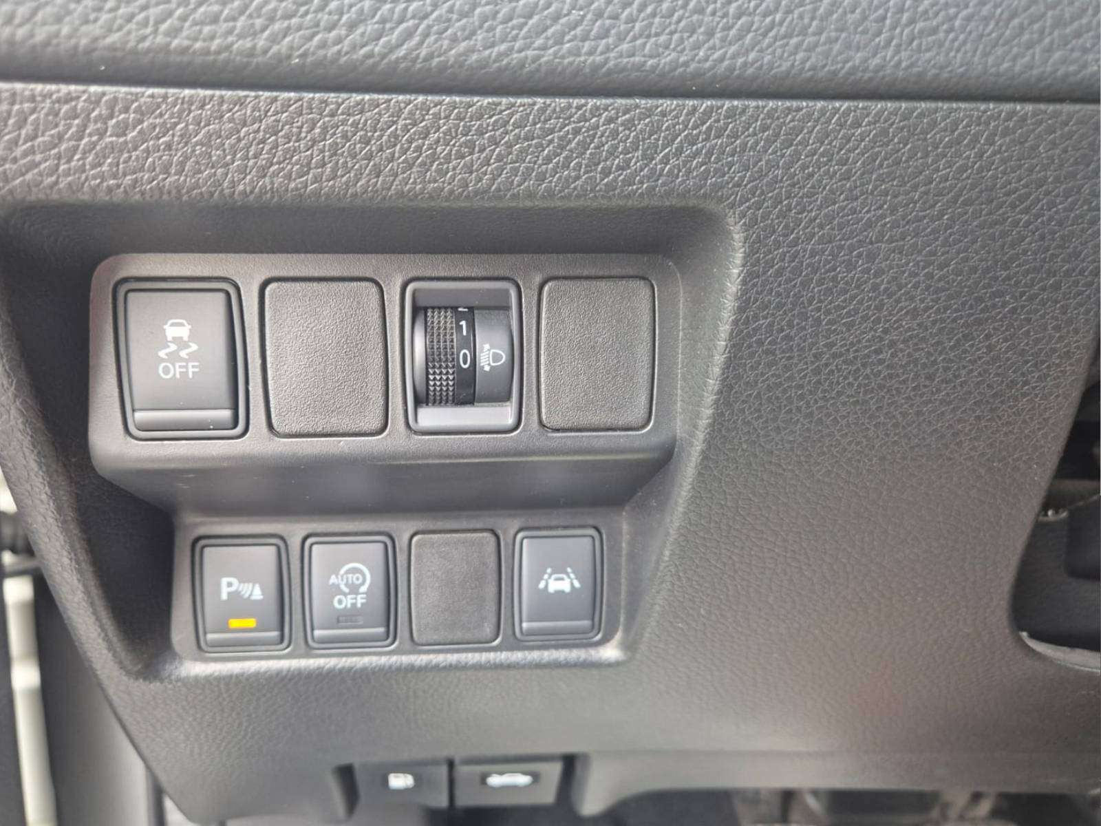Nissan Qashqai 1.5 dCi 2WD Tekna//CAMERA 360//TOIT PANO//GARANTIE