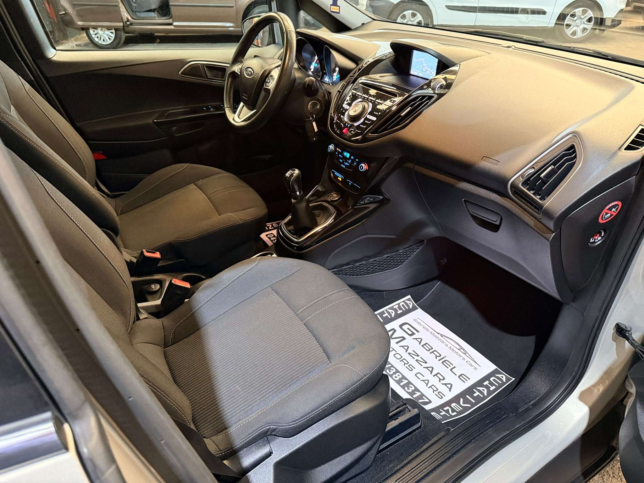 Ford B-Max B-Max 1.0 EcoBoost GPS Caméra Toi Pano Att Remorque LED