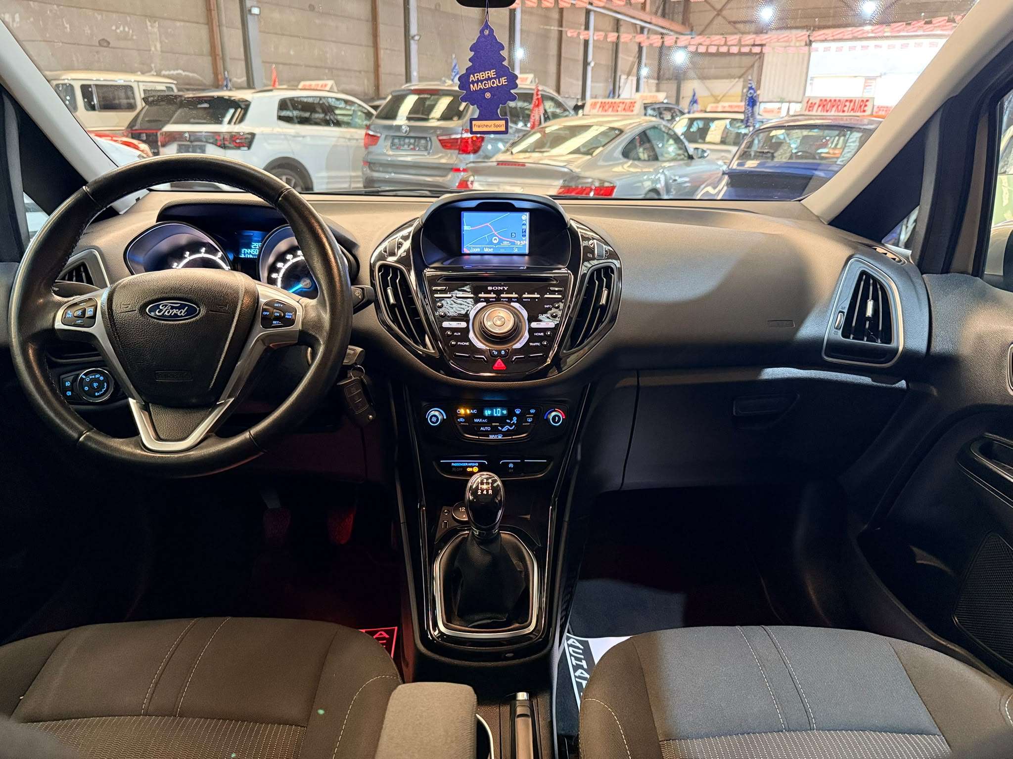 Ford B-Max B-Max 1.0 EcoBoost GPS Caméra Toi Pano Att Remorque LED