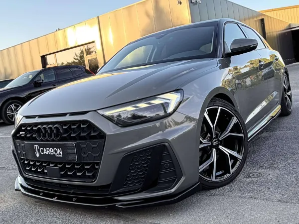 Audi A1 Sportback 30 TFSI S line kit MAXTON "UNIQUE"/JANTES 18/TOIT NOIR/CARPLAY/NAVI/FULL LED/ECHAPP. SPORT/