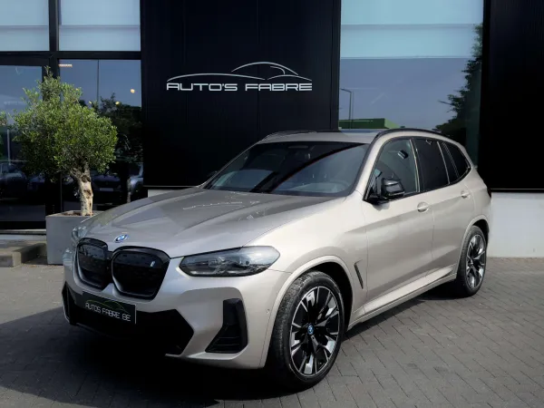 BMW iX3 80 kWh M-Pack Opendak