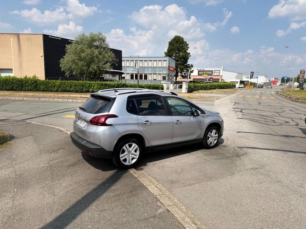 Peugeot 2008 1.2 PT 80 CV STYLE DISTRIBUTION NEUVE