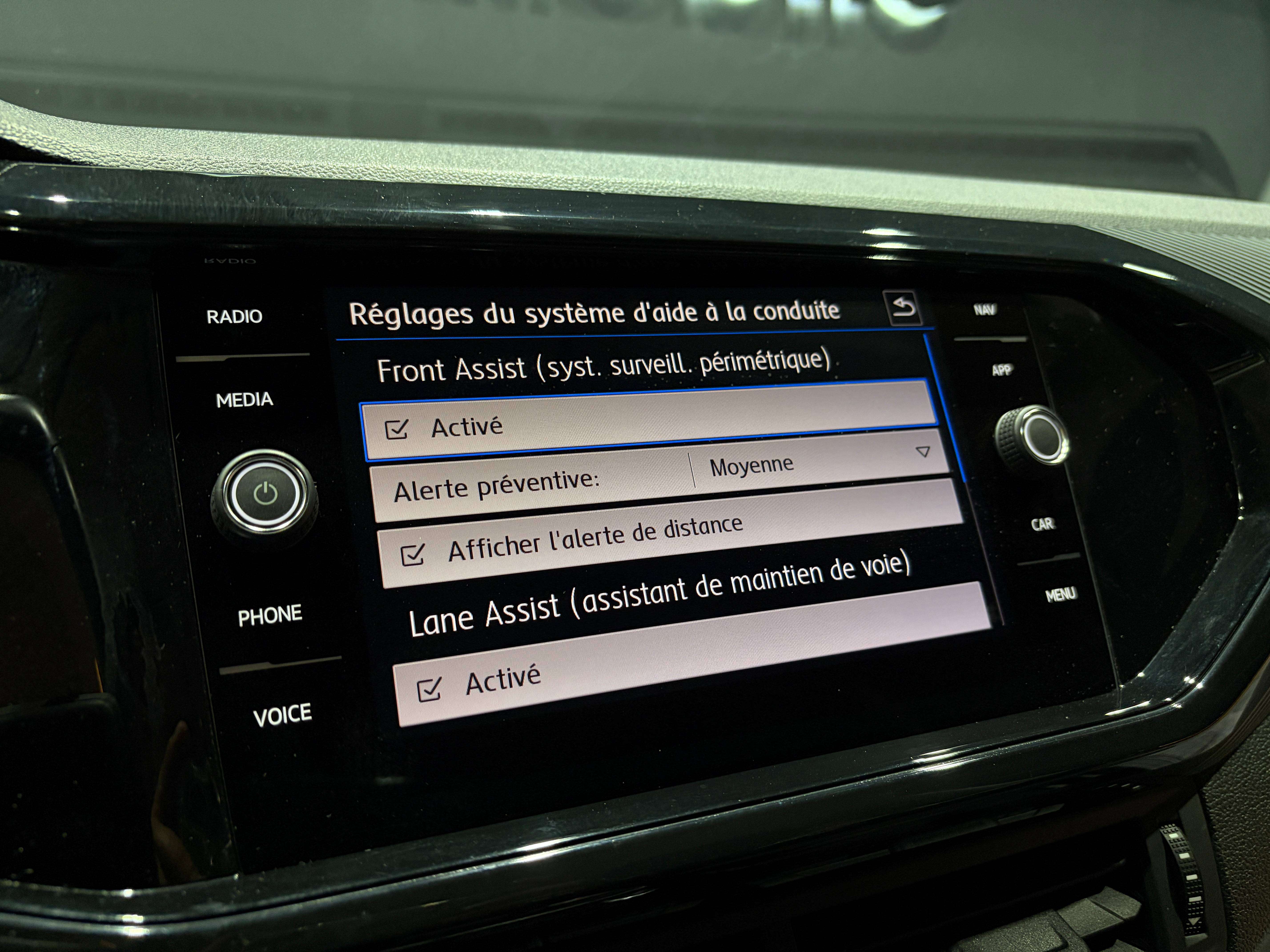 Volkswagen T-Cross 1.0 TSI DSG *CARPLAY*CAMERA*FRONT ASSIST*1ER PROPRIO*GARANTIE*