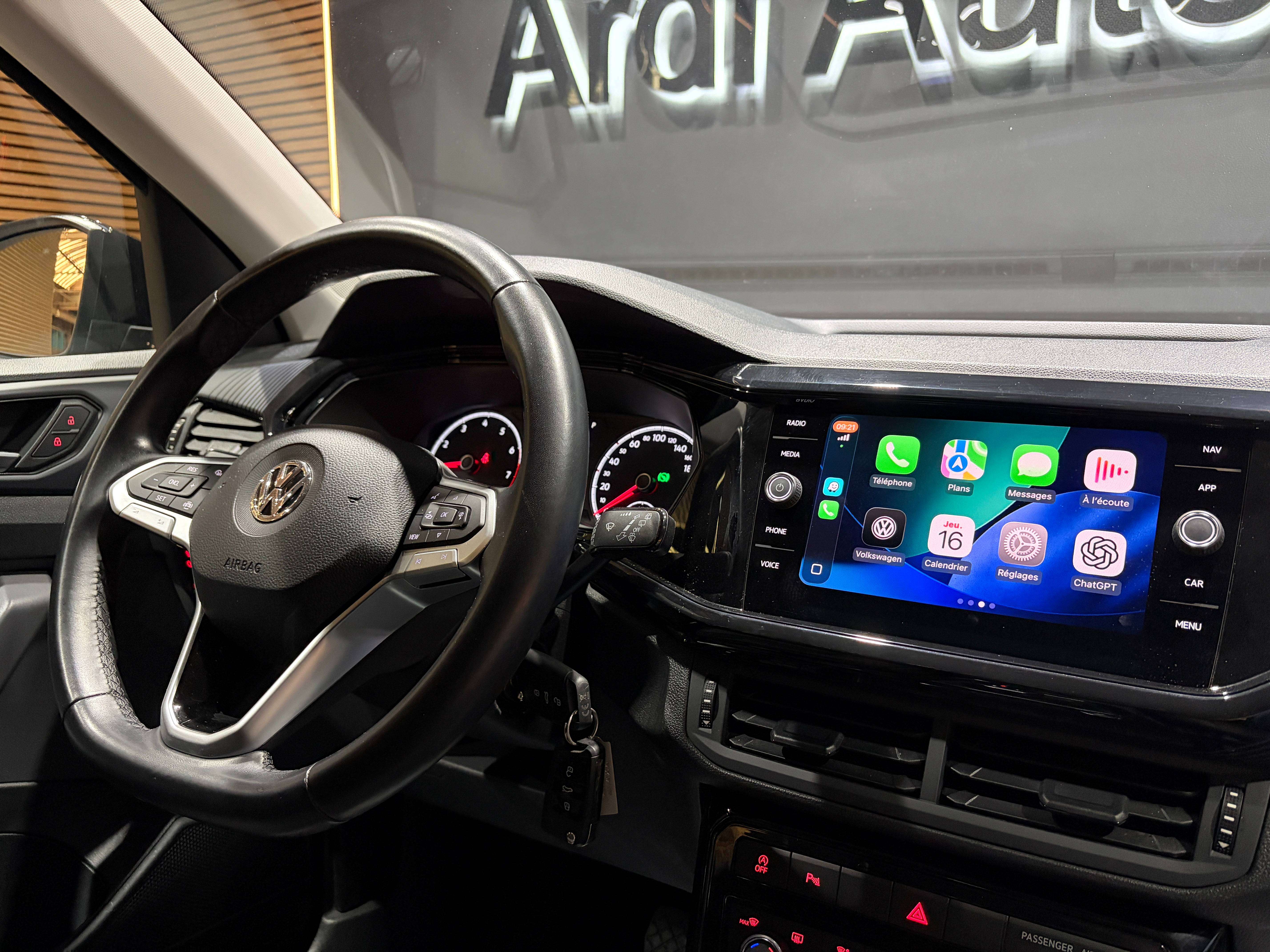 Volkswagen T-Cross 1.0 TSI DSG *CARPLAY*CAMERA*FRONT ASSIST*1ER PROPRIO*GARANTIE*