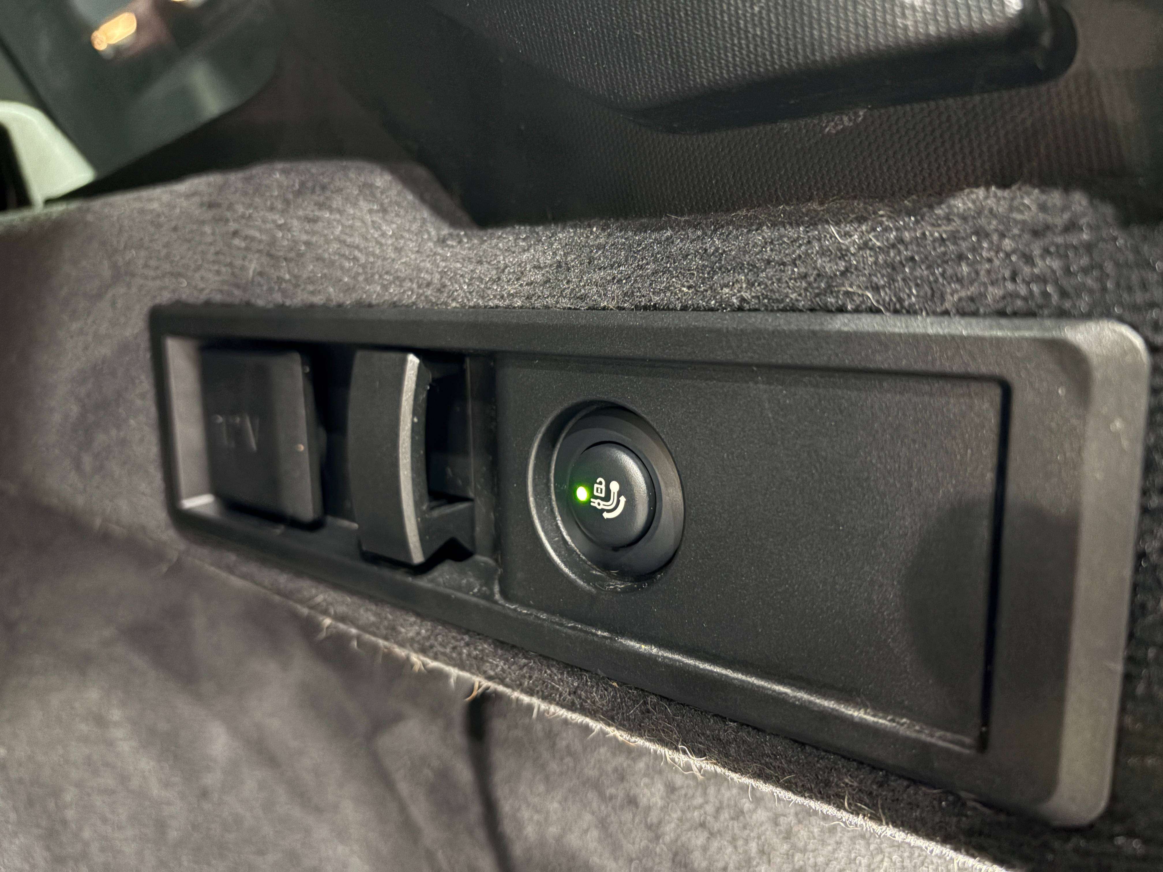 BMW 316 dA Touring *PACK M*CARPLAY*TOIT OUV+PANO*1ER PROPRIO*GARANTIE*