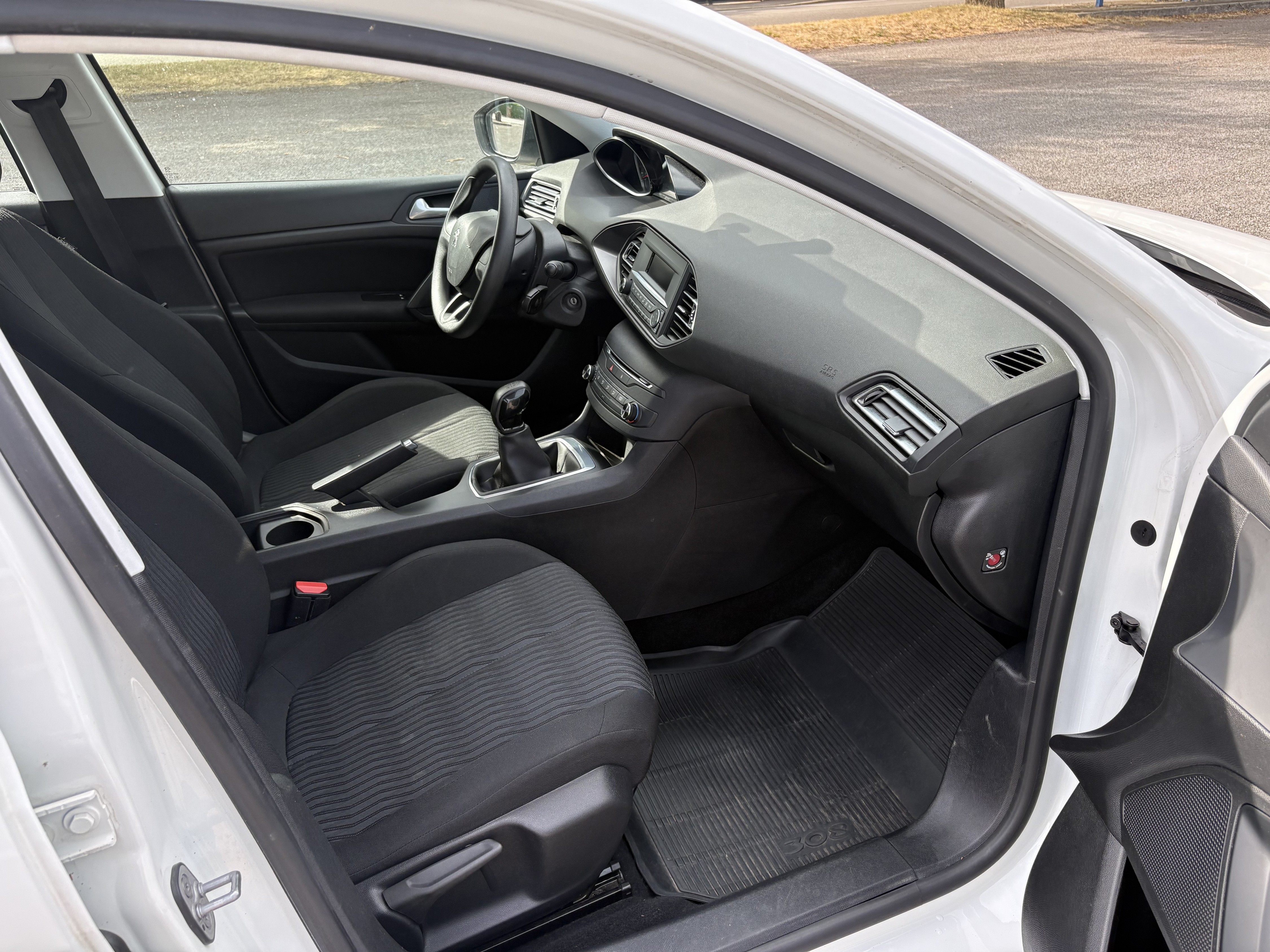 Peugeot 308 II (2) SW 1.5 BLUEHDI 100 S&amp;S ALLURE
