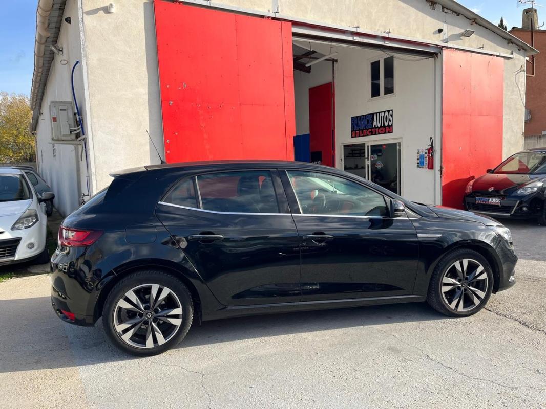 Renault Megane IV 1.5 BLUE DCI 116 CH BOITE AUTOMATIQUE - ENTIÈREMENT RÉVISÉE ET GARANTIE 12 MOIS