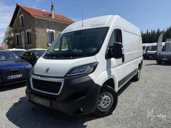 Peugeot Boxer Vu BlueHDi 140 S&S ASPHALT 330 L2H2 / 1 MAIN TVA