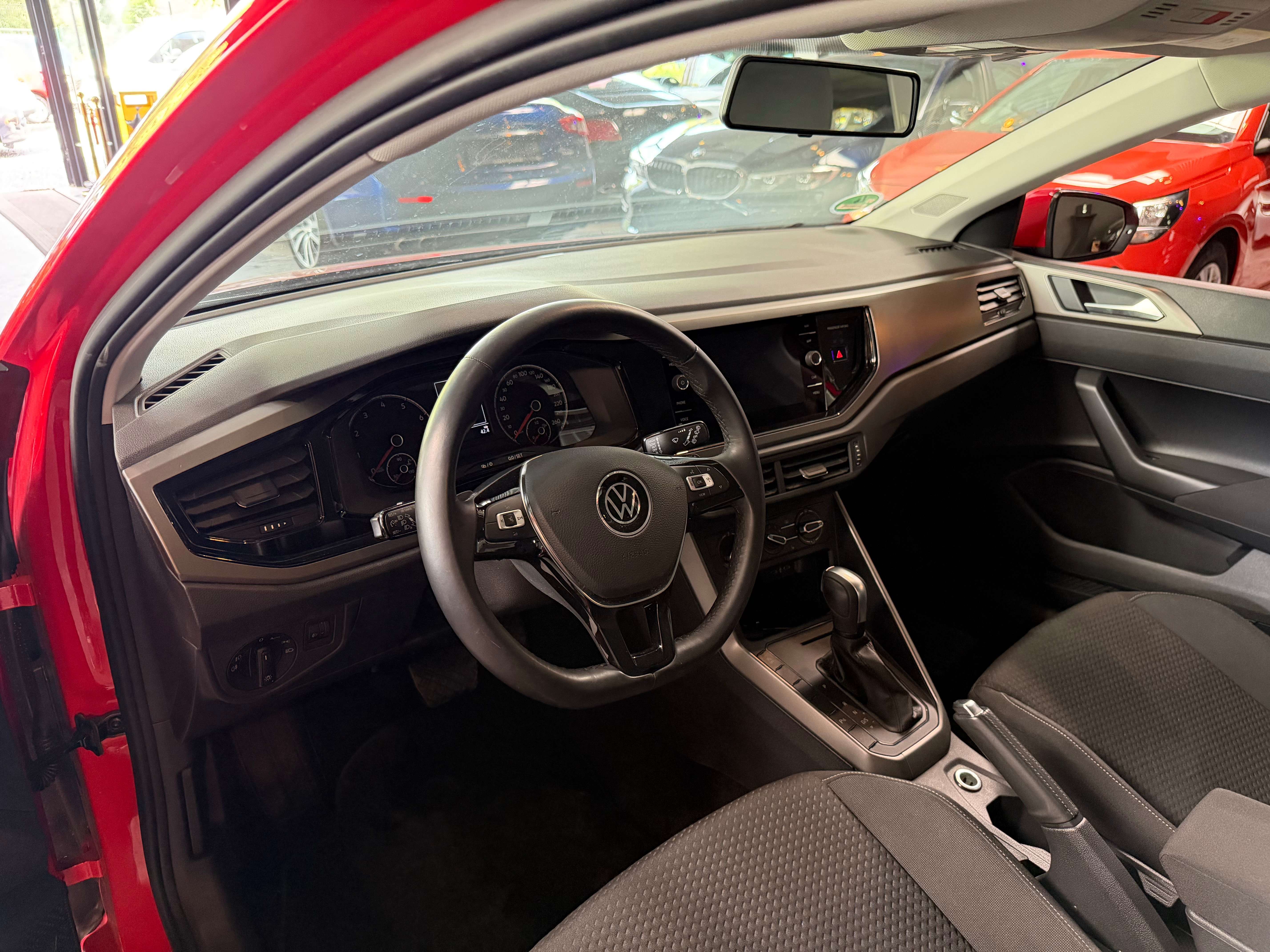 Volkswagen Polo Polo 1.0 TSI Life OPF DSG Life/12 mois de garantie/pneu hiver avec nouvelles jantes