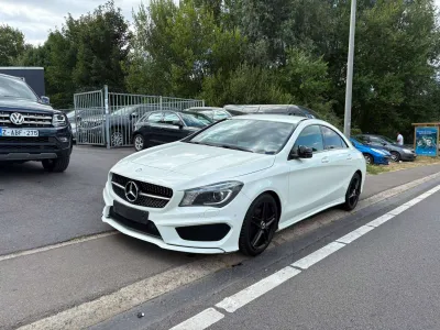Mercedes-Benz CLA 180 CLA 180/Pack Amg/Essence/Benzine