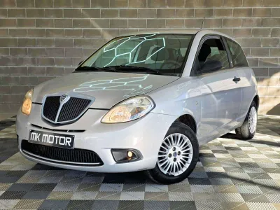 Lancia Ypsilon 🟢1.2 ESSENCE 60CV