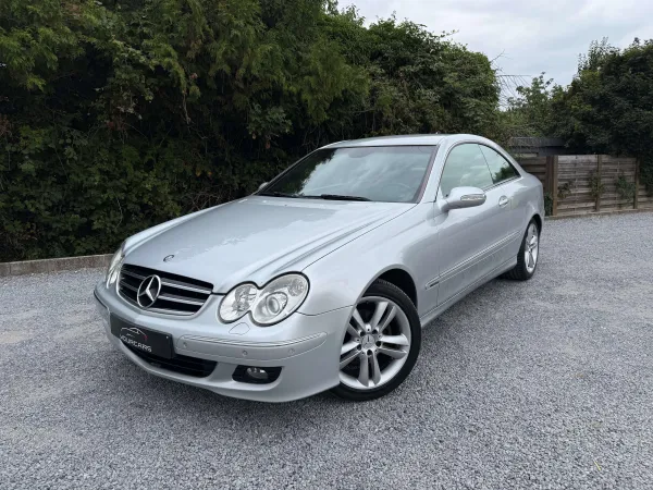 Mercedes-Benz CLK 220 CDI Avantgarde * XENON * GPS * LEDER