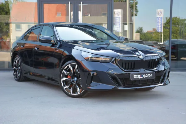 BMW i5 eDrive40 M-Sport Pro/ACC/HUD/Int.Steering
