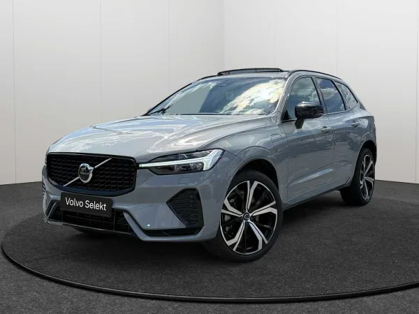 Volvo XC60 XC60 Plus, T8 AWD Plug-in Hybrid, Elektrisch/Benzin, Dark