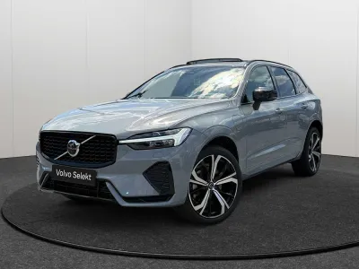 Volvo XC60 XC60 Plus, T8 AWD Plug-in Hybrid, Elektrisch/Benzin, Dark