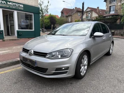 Volkswagen Golf VII 1.4 TSI Blue Motion DSG7 140 cv Boîte auto *CARNET D'ENTRETIEN*