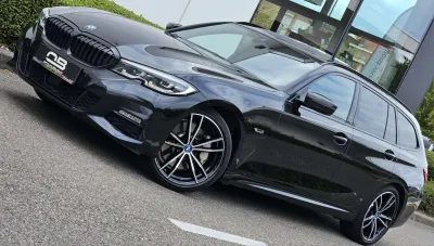 BMW 330 *** M Pack - 04/2022 - Touring - Pano - Camera - Garantie ***
