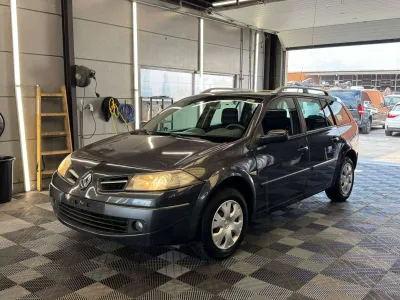 Renault Megane benzine bj. 2009 122000KM