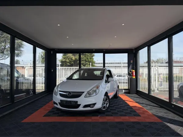 Opel Corsa 1.3 CDTI FAP - 95 EcoFlex S&S D BERLINE Cosmo
