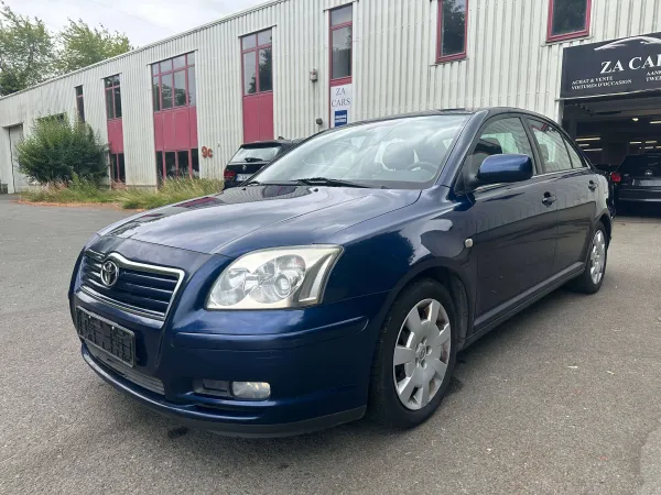 Toyota Avensis 1.8i VVT-i 16v Linea Luna AUTOMATIQUE