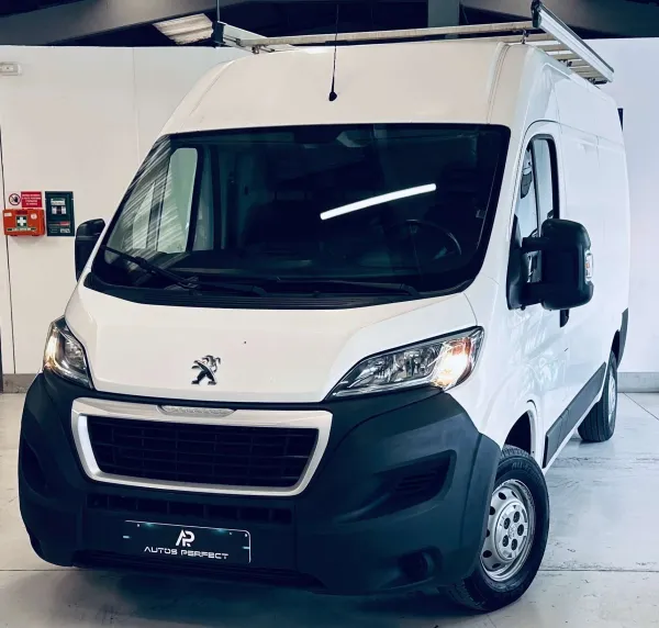 Peugeot Boxer 2.0 BlueHDi L2H2 3 PLACES PDC NAVI CLIM BLUETOOTH GALERIE TOIT