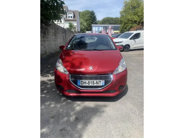 Peugeot 208 1.4 HDi FAP - 68 BERLINE Access PHASE 1