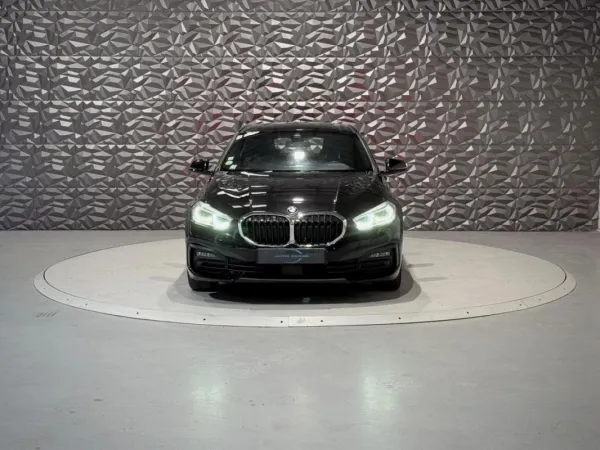Bmw Serie 1 116d BERLINE F40 Business Design