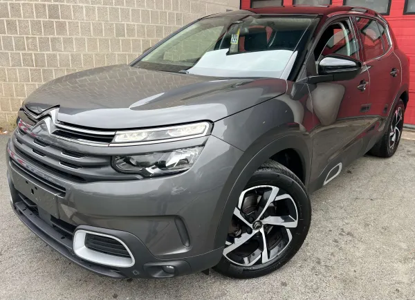 Citroen C5 Aircross 1.2i Business + CAMÉRA + NAVI + CAR-PASS