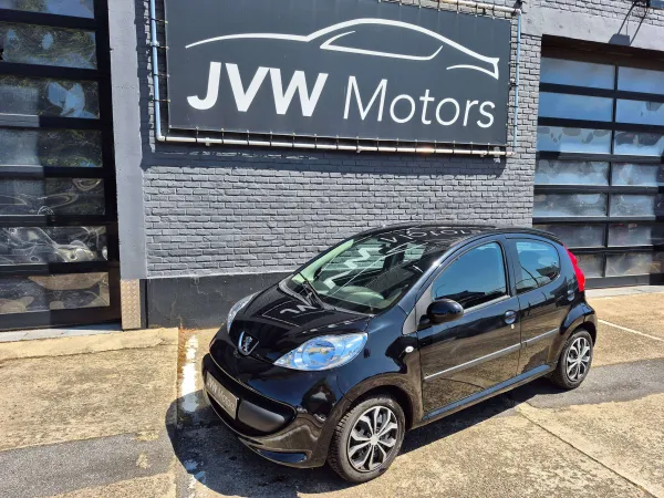 Peugeot 107 1.0i * 77Dkms * airco * Garantie