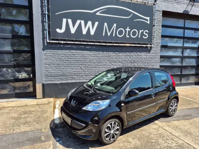 Peugeot 107 1.0i * 77Dkms * airco * Garantie