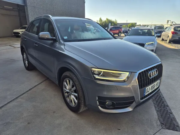 Audi Q3 2.0 TDi / Navigation / Clim Auto / Marchand ou Exp