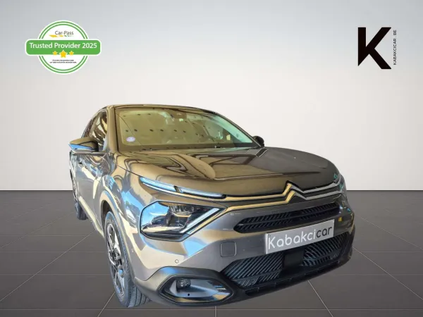 Citroen C4 1.2 Shine - Garantie 12 Mois avec Entretien Effectué, Carpass et Côntrole Technique