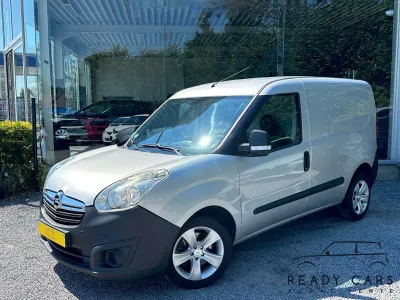 Opel Combo 2.0 CDTi*ATT-REMORQUE*AIRCO*4 PORTES*BON ETAT MECANIQUE