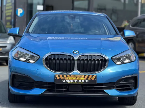 BMW 118 i*boîte automat*NAVI*BT*USB* Garantie12M