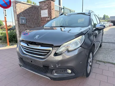 Peugeot 2008 1.2 I EDITION ALLURE | Navi| Cruise | Leder Zoeken...