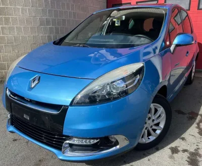 Renault Scenic 1.5 dCi Bose Edition EDC + NAVI + PANO + CAR-PASS